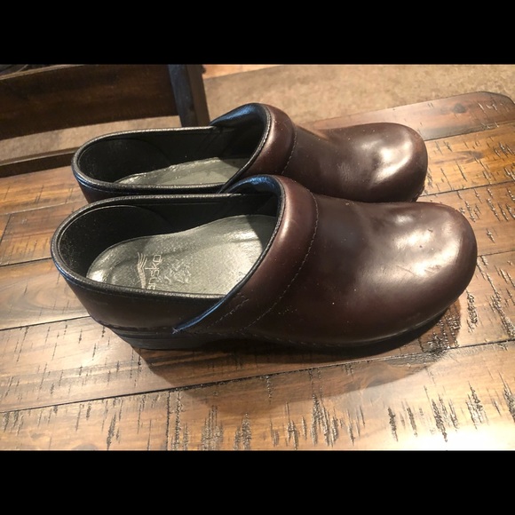 Dansko Clogs - Picture 5 of 7